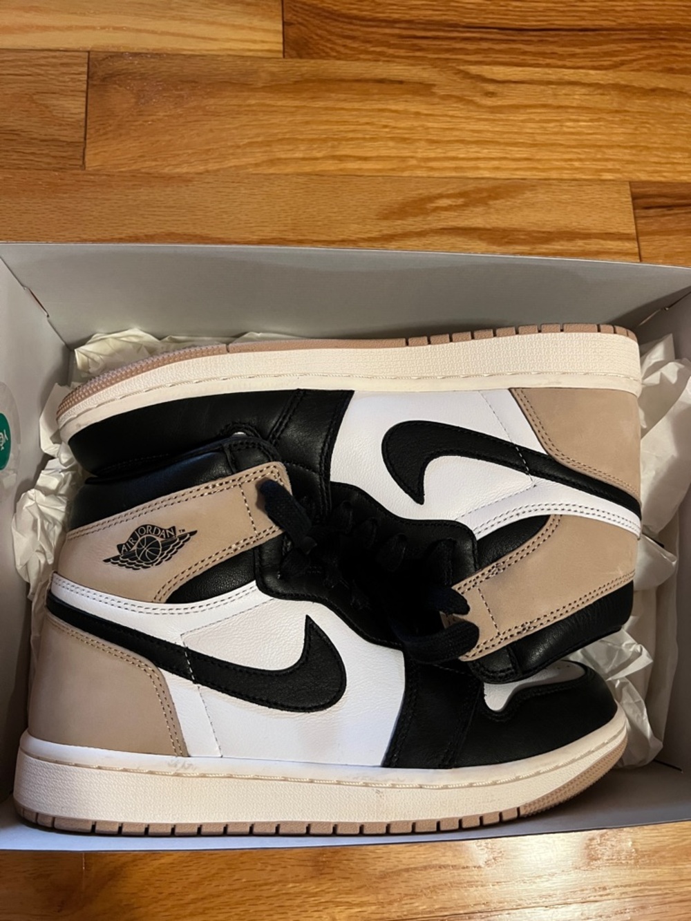 Nike air jordan retro latte